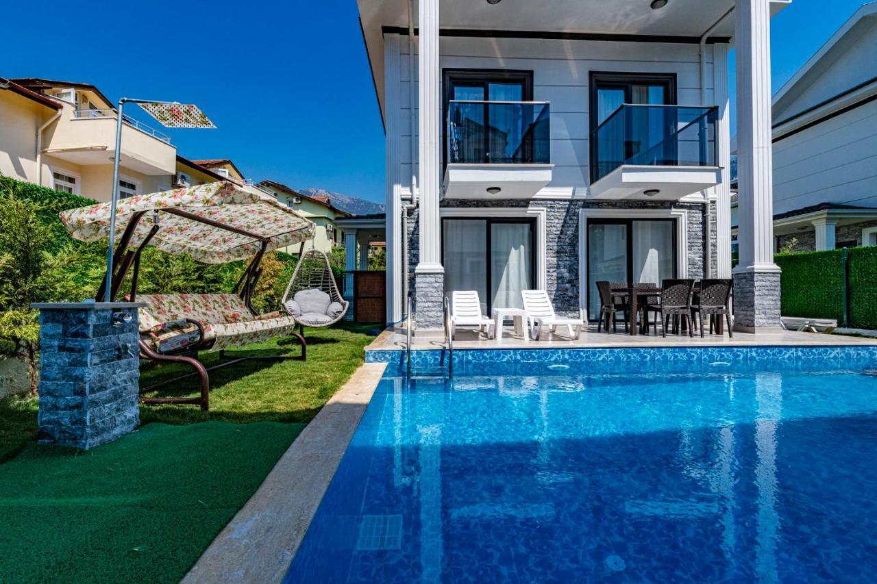Salkim- 4 Bedroom Holiday Villa In Oludeniz Fethiye Exteriör bild