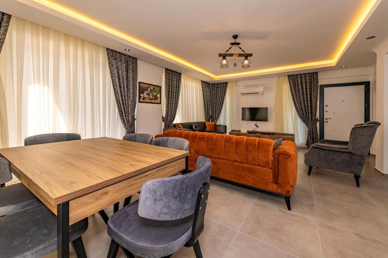 Salkim- 4 Bedroom Holiday Villa In Oludeniz Fethiye Exteriör bild