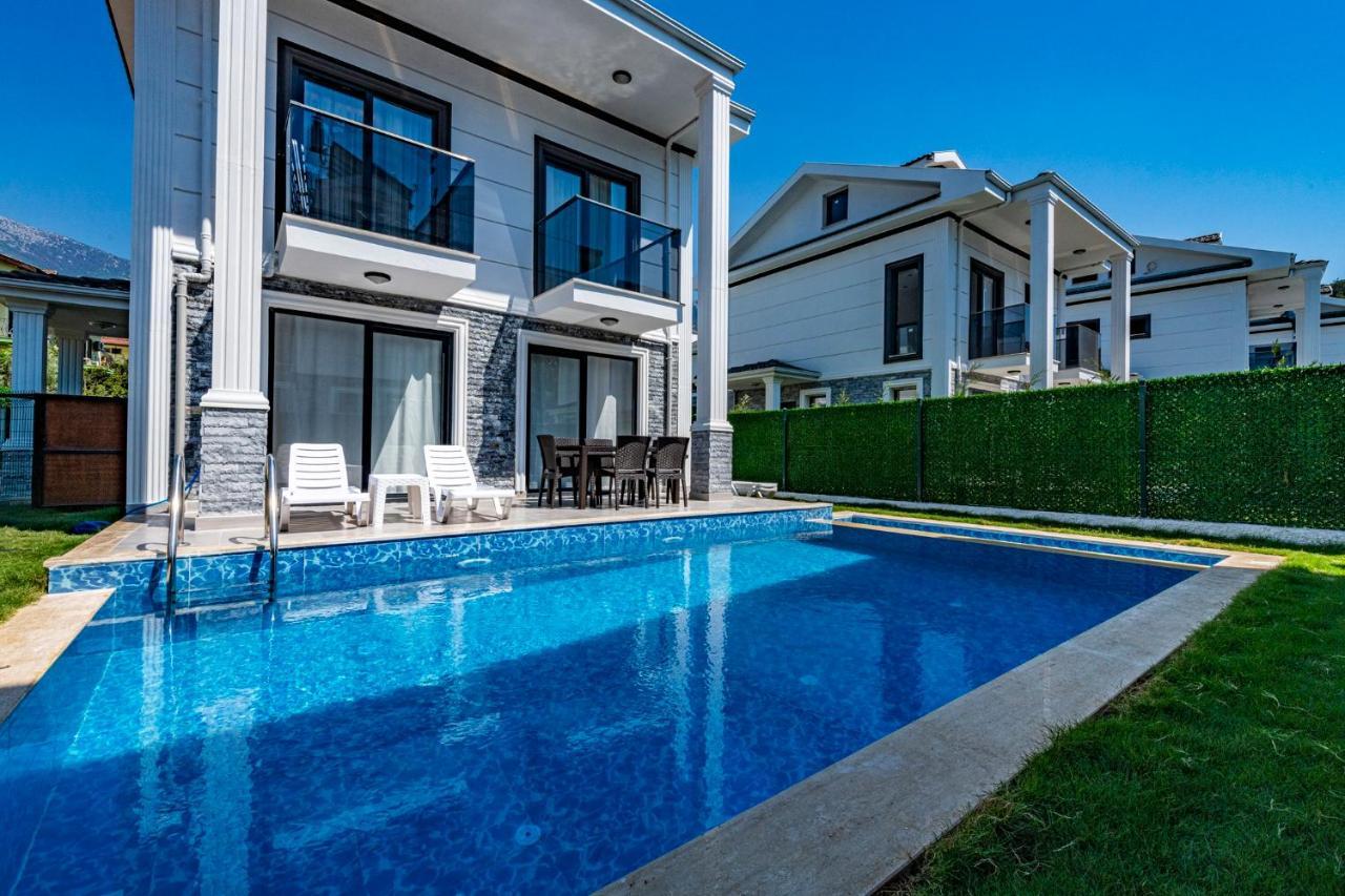 Salkim- 4 Bedroom Holiday Villa In Oludeniz Fethiye Exteriör bild